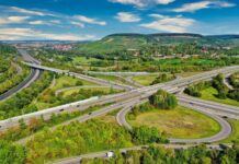 Szombaton forgalomkorlátozás az M1-es és az M7-es autópálya bevezető szakaszán
