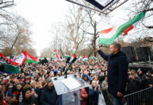 12 százalékkal vezet a Tisza a Fidesz előtt a Medián kutatása szerint