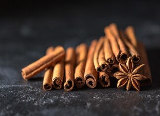 A fahéj jótékony hatásai és egy egyszerű fahéjas sütemény recept.