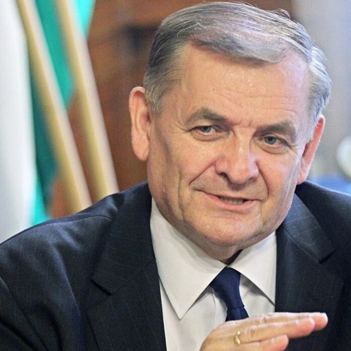 lezsák