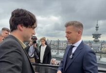 Magyar Péter felmentette Havasi Bertalant, aki kicsinyesnek nevezte a miniszterelnököt