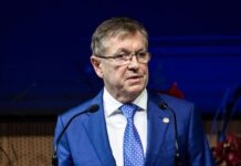 Matolcsy Györgyöt és fiát is meghallgathatja az MNB-ügyet vizsgáló bizottság
