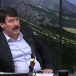 Visszavonták Áder János lányának diplomata-útlevelét